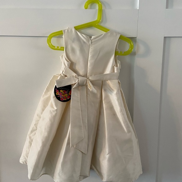 Stunning party dress with tags - Picture 6 of 6